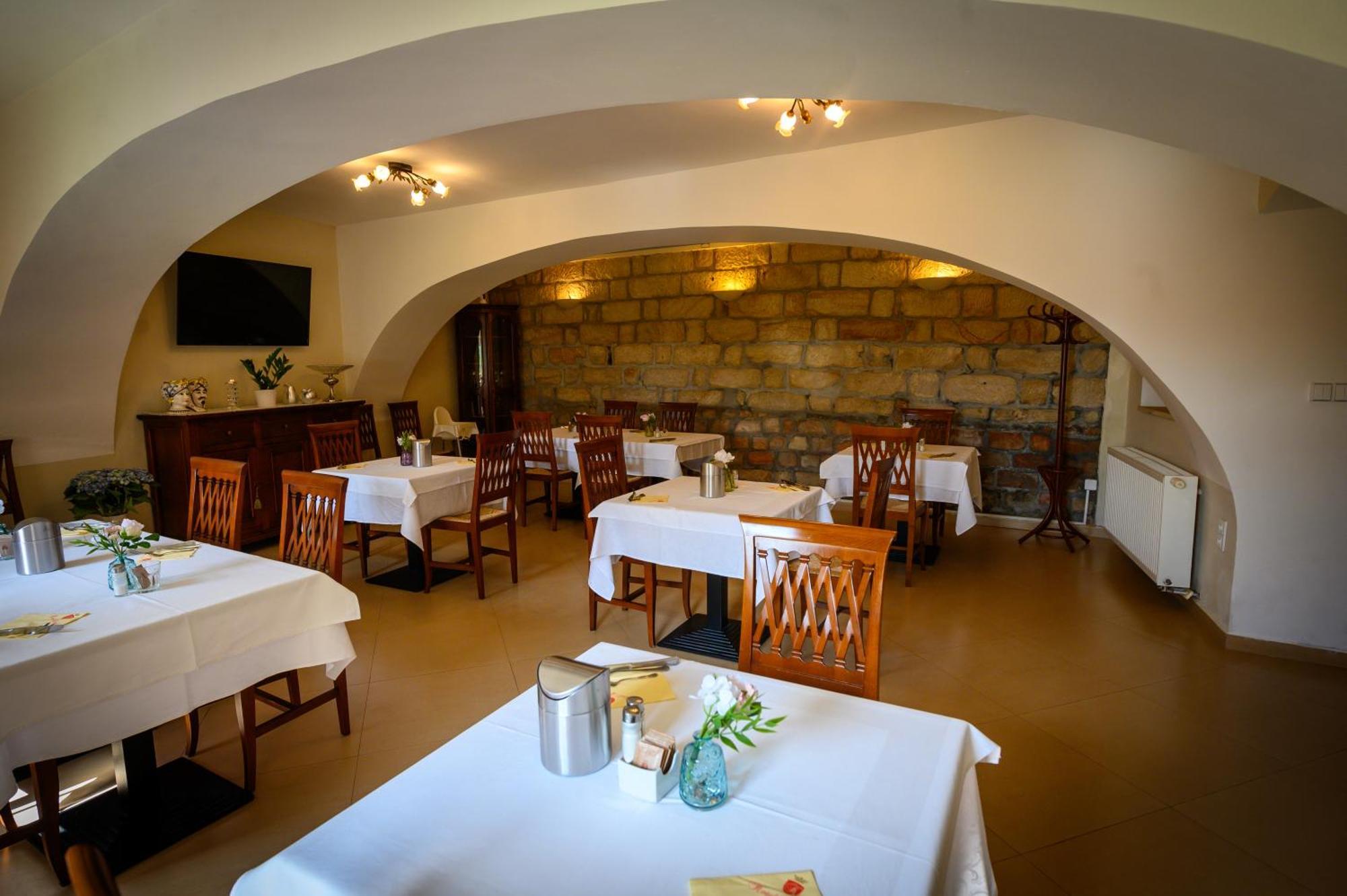 Hotel U Krale Jičín Екстериор снимка