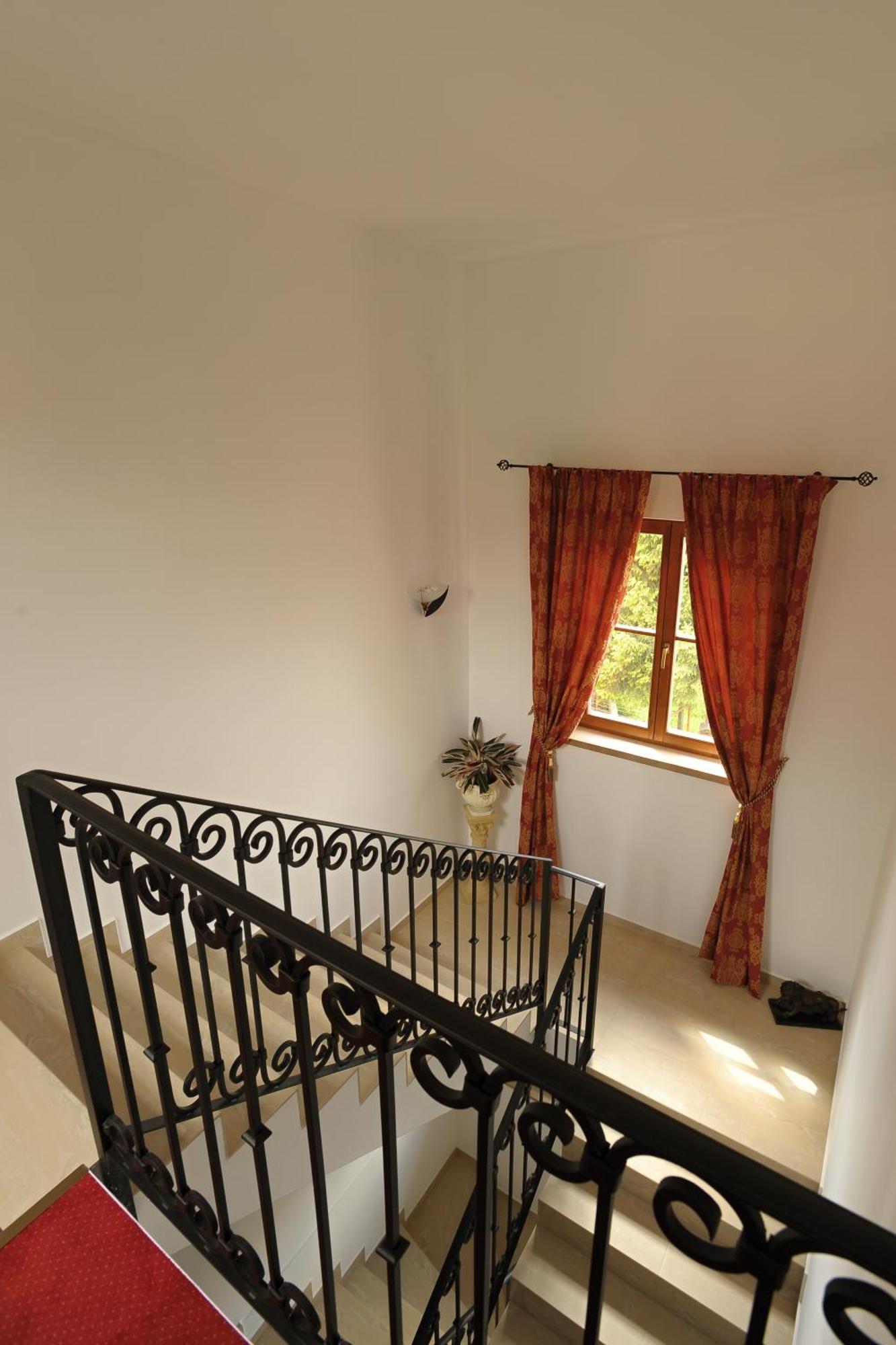 Hotel U Krale Jičín Екстериор снимка